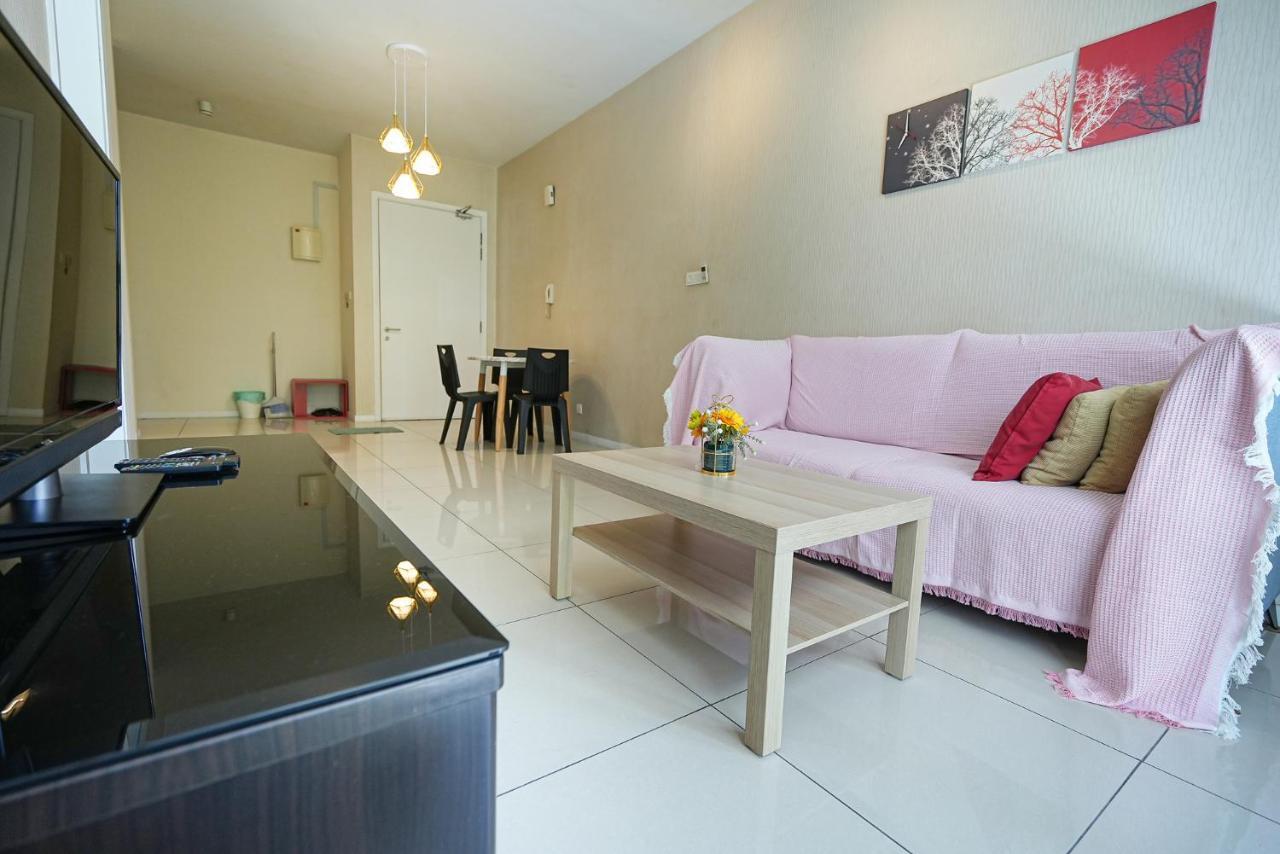 Ferienwohnung Gt2@Cascades Residency Petaling Jaya Exterior foto