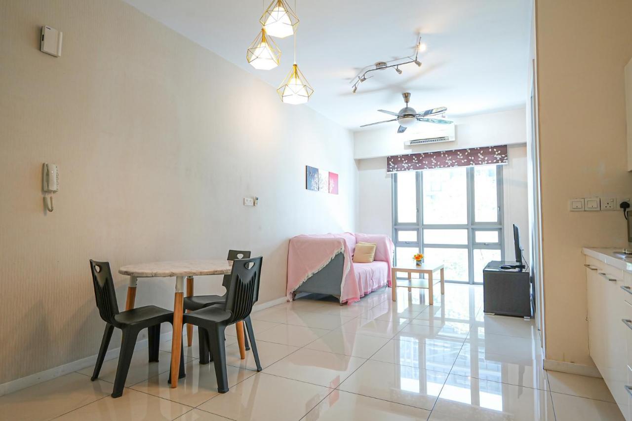 Ferienwohnung Gt2@Cascades Residency Petaling Jaya Exterior foto